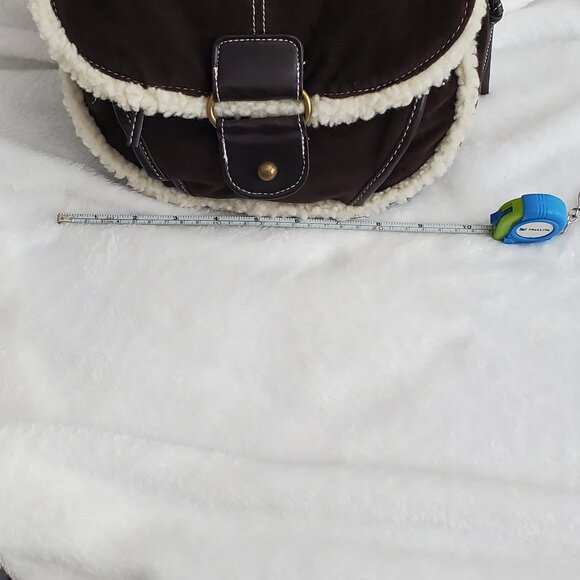 NWT "Decree" Sherpa Trim Purse - Picture 11 of 14